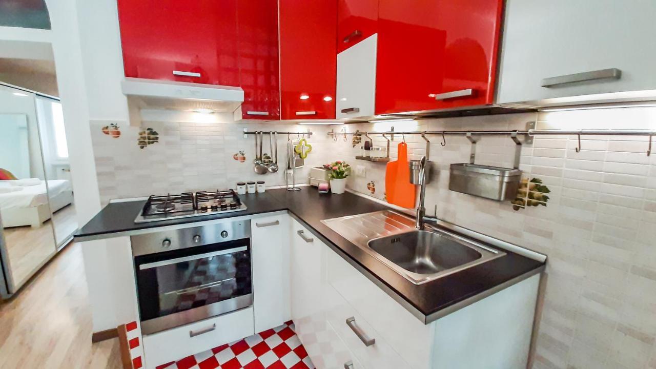 Altido Lovely 1-Br Flat With Easy Access To Centre Mailand Exterior foto